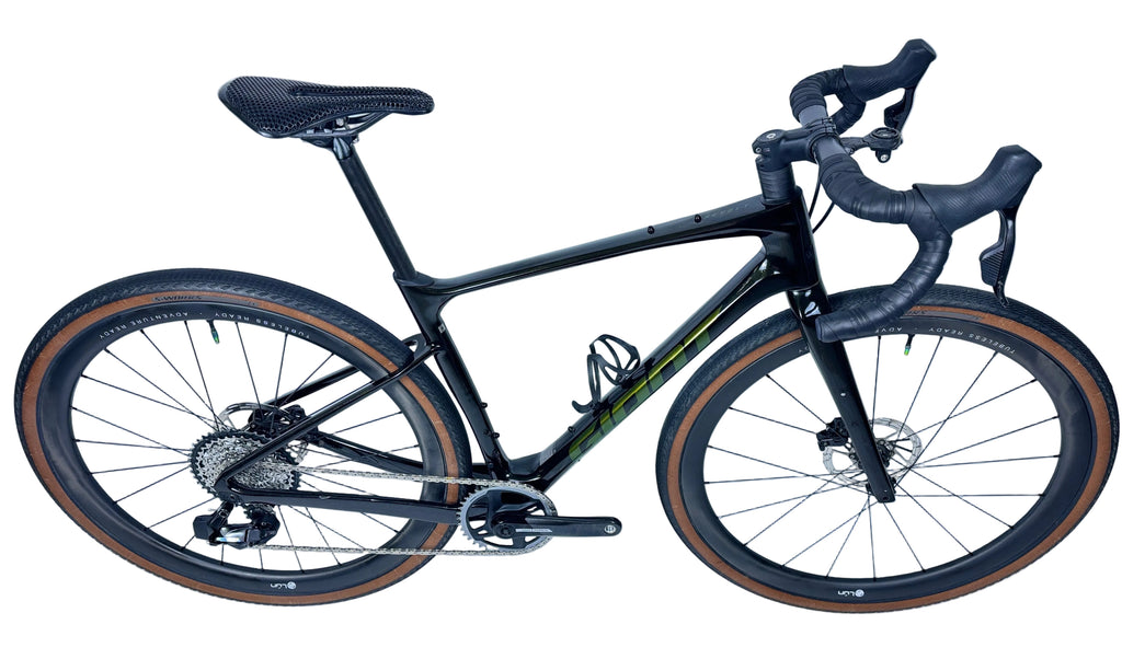 Pre-Loved Giant Revolt Advanced 2 | Size S | Sram Force AXS 1x12 | Carbon Wheels