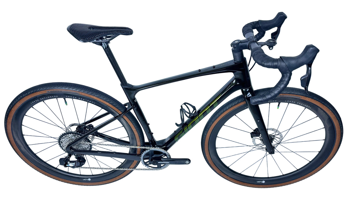 Pre-Loved Giant Revolt Advanced 2 | Size S | Sram Force AXS 1x12 | Carbon Wheels