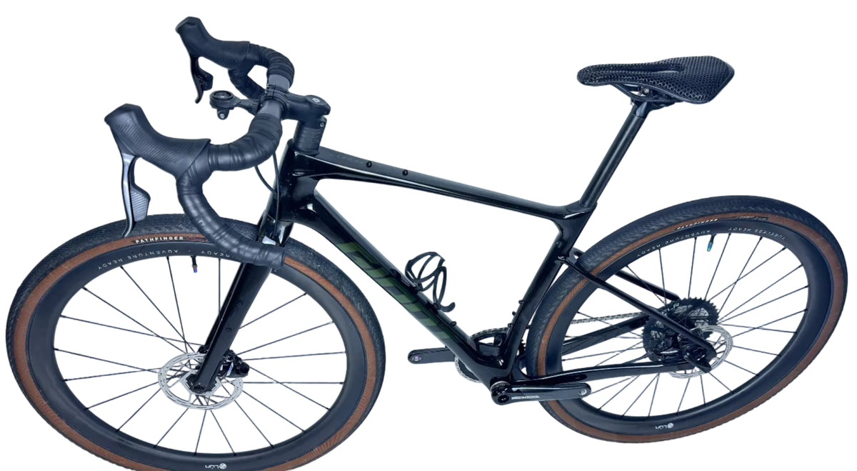 Pre-Loved Giant Revolt Advanced 2 | Size S | Sram Force AXS 1x12 | Carbon Wheels