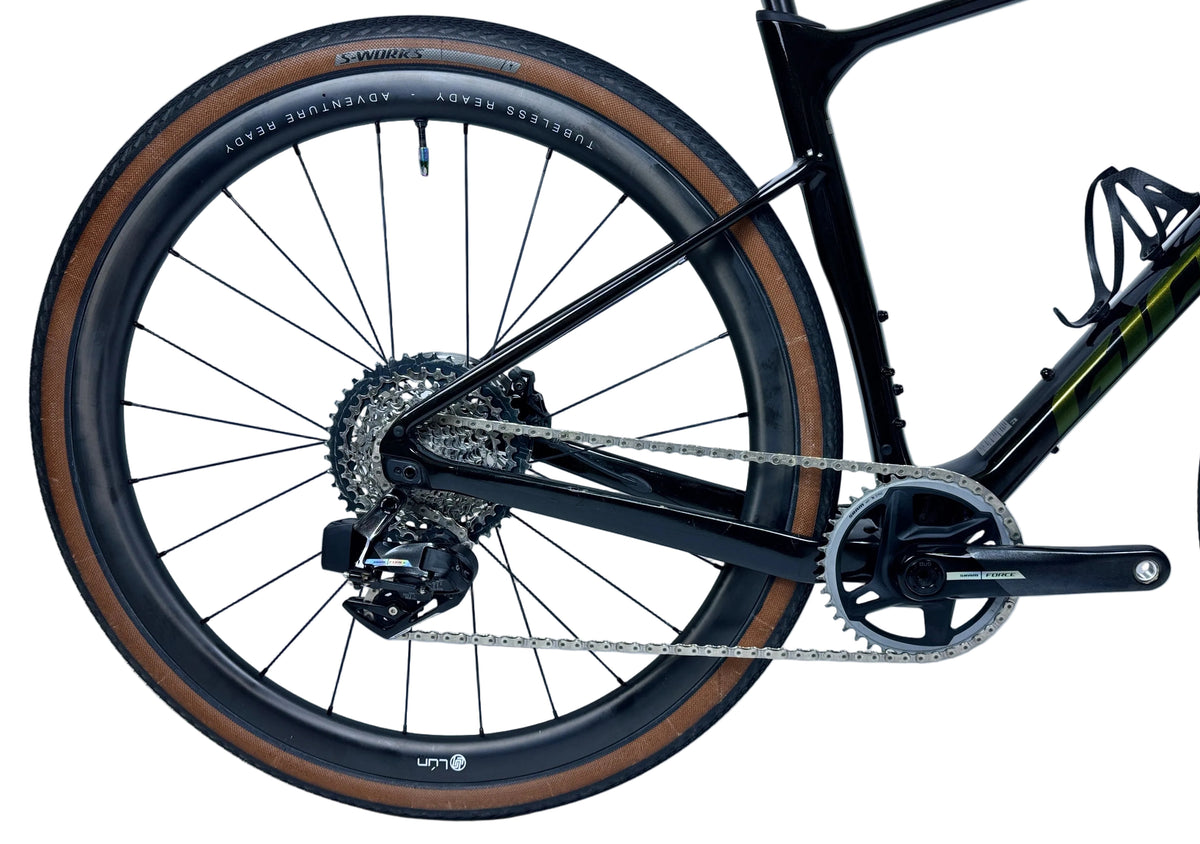 Pre-Loved Giant Revolt Advanced 2 | Size S | Sram Force AXS 1x12 | Carbon Wheels